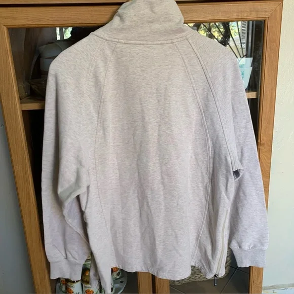 Varley Mock Neck Oatmeal Sweatshirt Zipper Sides Quiet Luxury Women' Size Medium - Picture 6 of 6